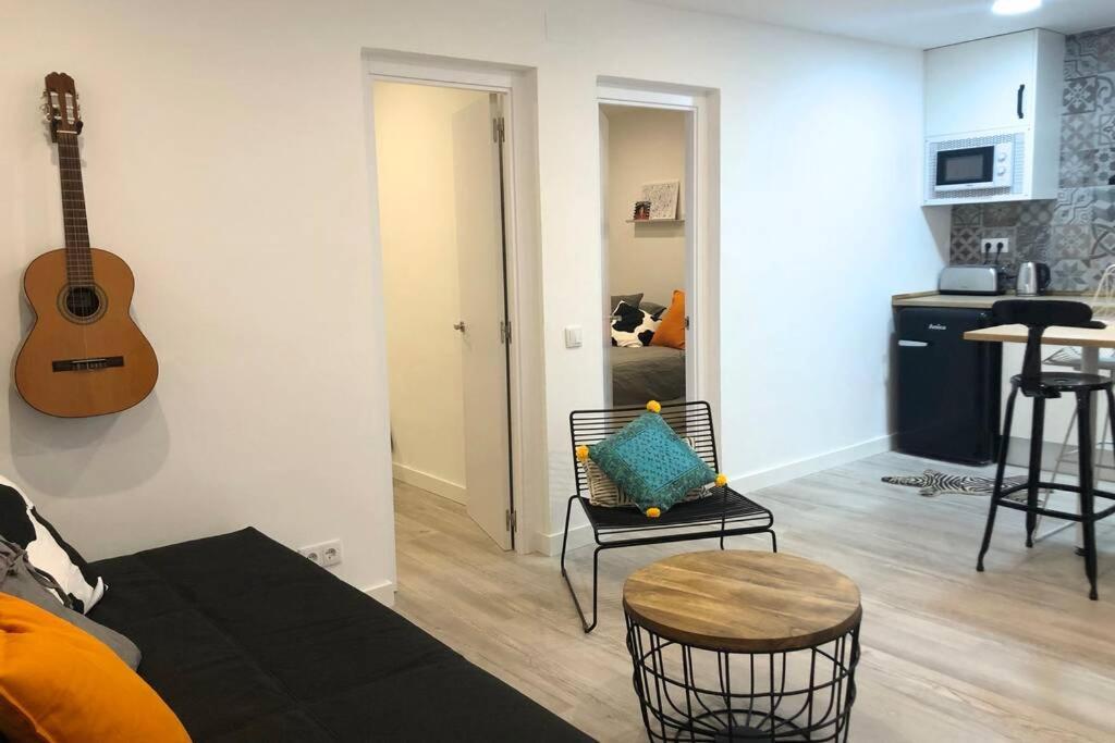 Апартаменти M5 Cool Terrace. Metro 1 Min. Center 15' By Metro Есплуґес-де-Льобреґат Екстер'єр фото
